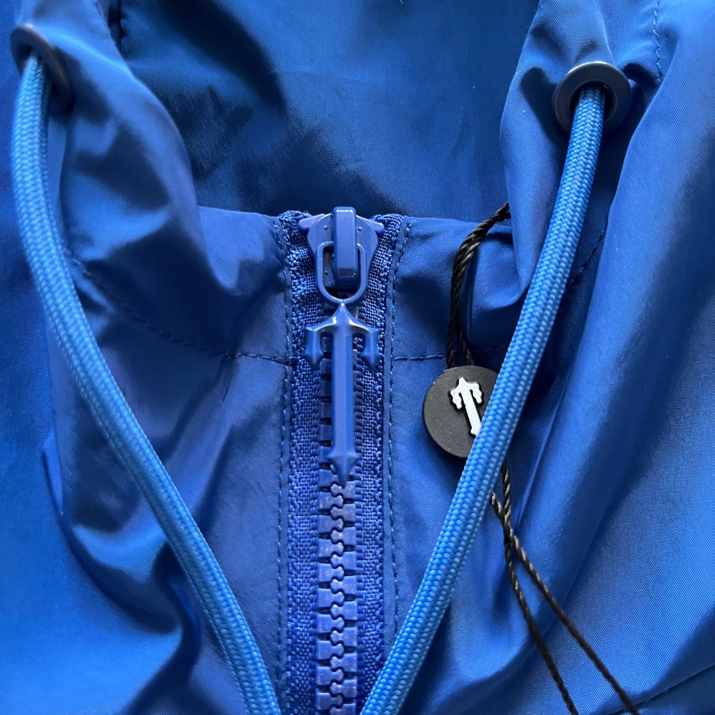 TS Irongate Windbreaker-Dazzling Blue